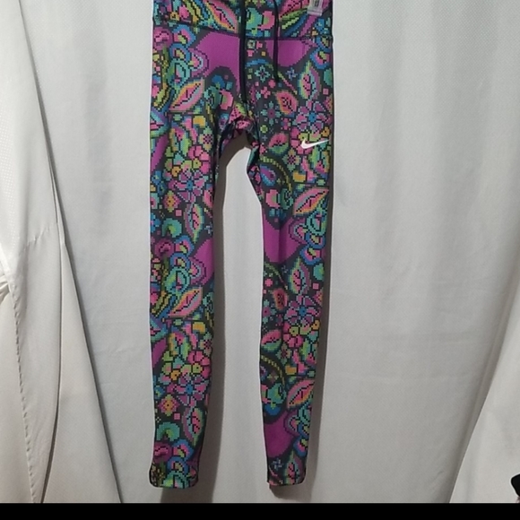 Nike leggings - Picture 4 of 8